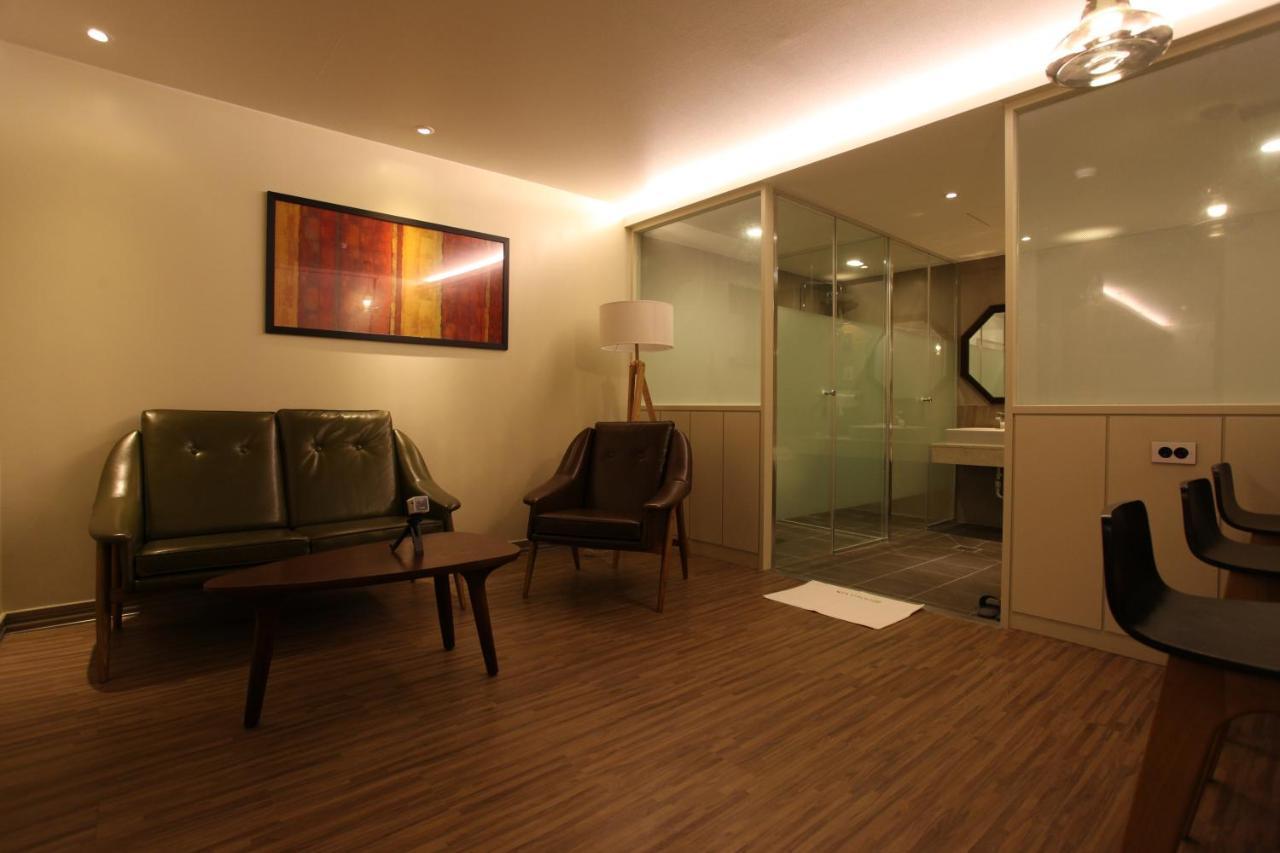 Lin Hotel Seoel Buitenkant foto