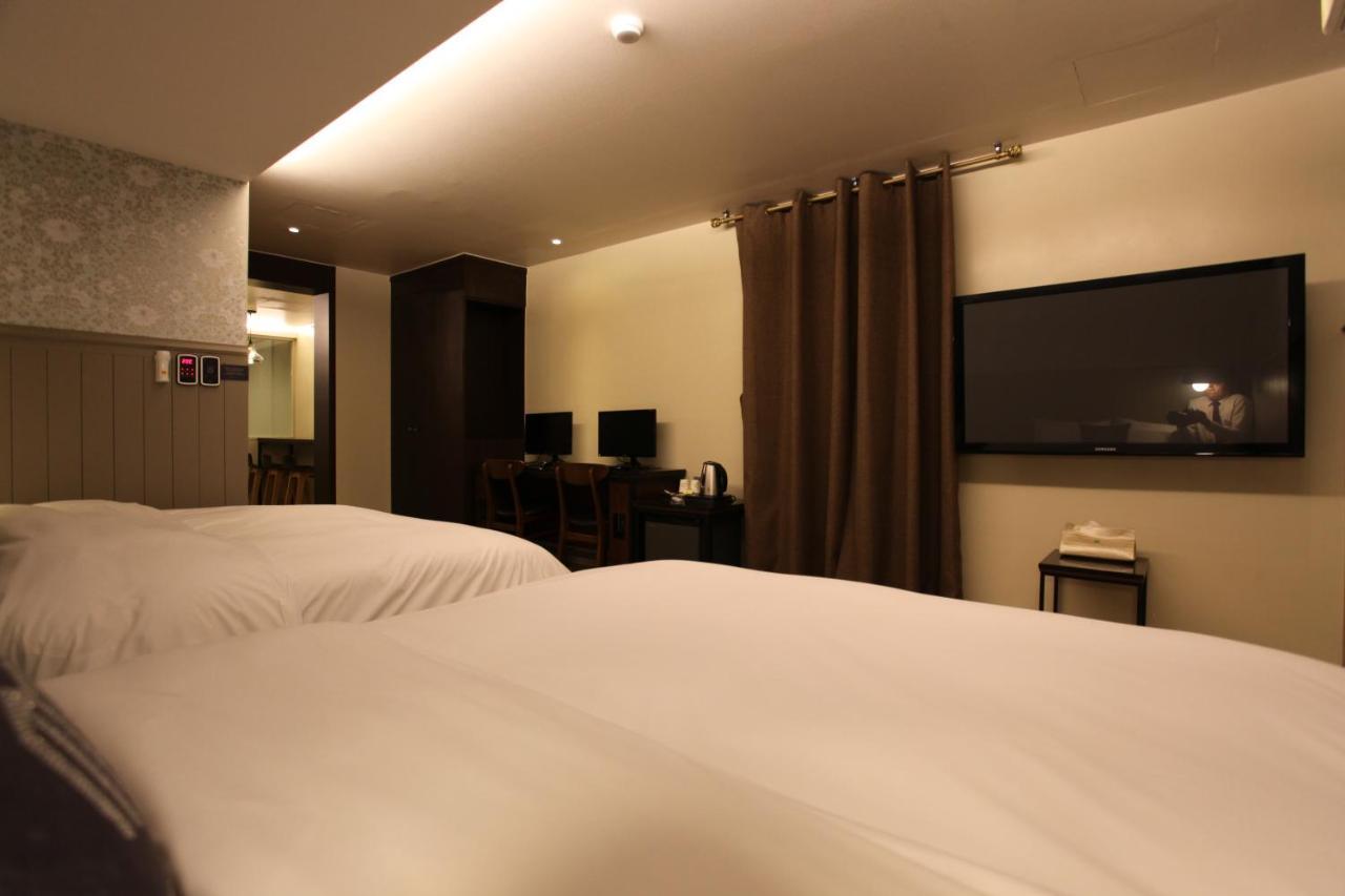 Lin Hotel Seoel Buitenkant foto