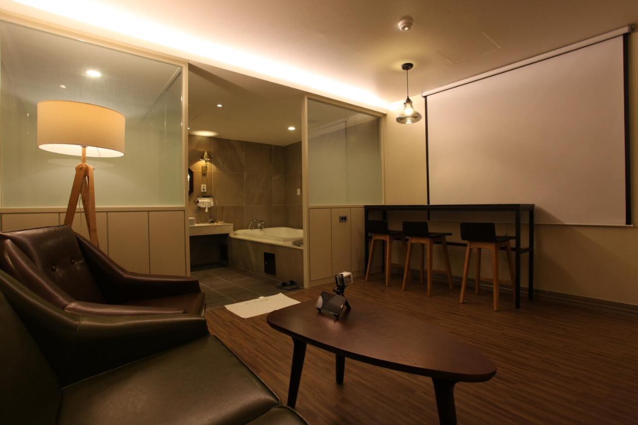 Lin Hotel Seoel Buitenkant foto