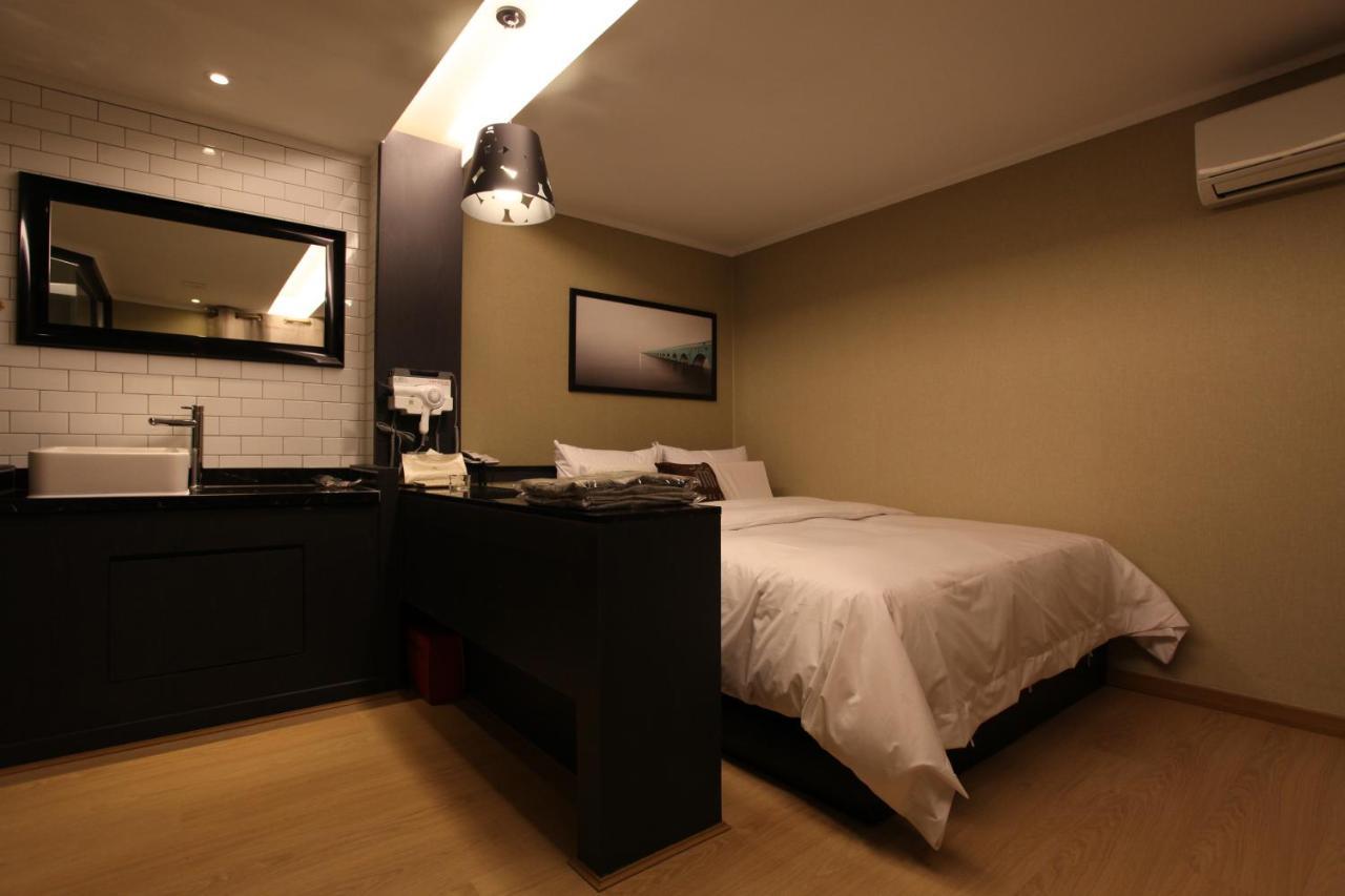 Lin Hotel Seoel Buitenkant foto